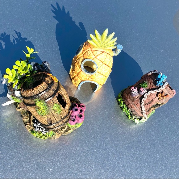 Fish Tank Decorations Set (Lot Of 9) - Picture 11 of 15